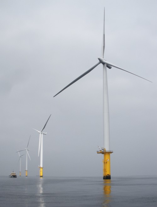 Teeside Offshore Wind Farm by Paul (CC BY-NC-ND 2.0)